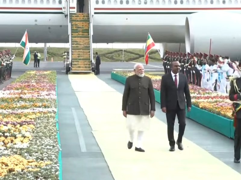 PM Modi arrives in Addis Ababa, received by Ethiopian counterpart at airport