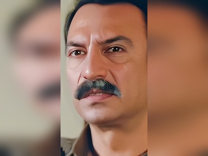 Vivek Oberoi claims to be dad Suresh Oberoi's 'shadow' in a heartfelt birthday message