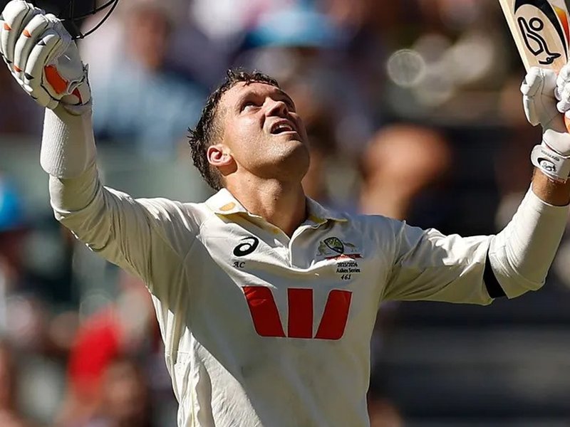 'One for the ages': Gilchrist lauds Carey's 'emotional hundred' in Adelaide