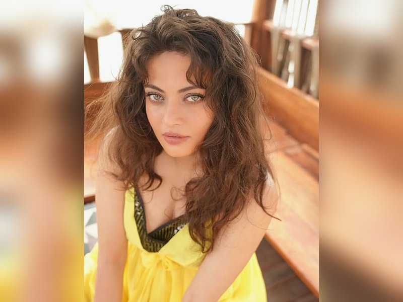 जन्मदिन विशेष : 'इक अजनबी सा अहसास' जगाने वाली स्नेहा, 'ऐश्वर्या राय' का टैग बना 'मुसीबत'