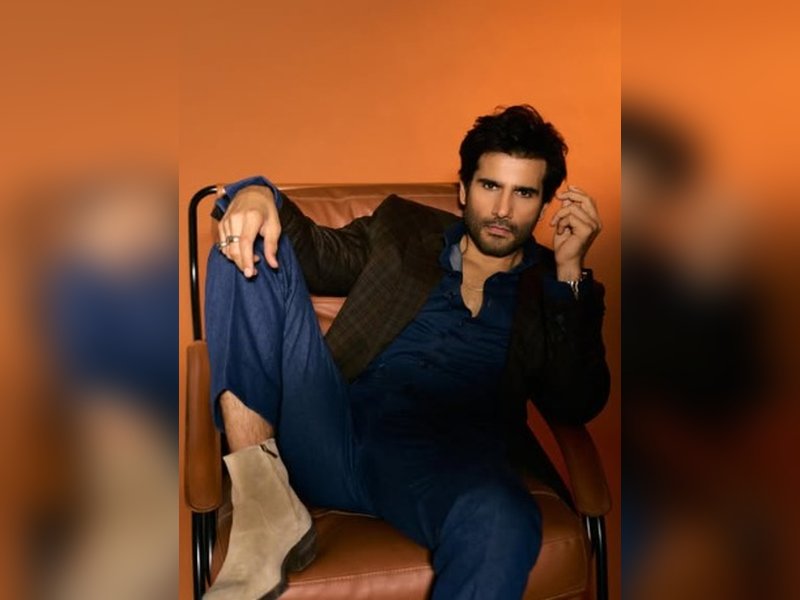 karan tacker, bhay, gaurav tiwari, ek hazaaron mein meri behna hai