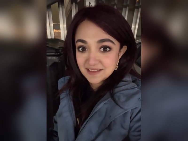 Monali Thakur shares why she had to go inside the garbage bin at Zurich airport