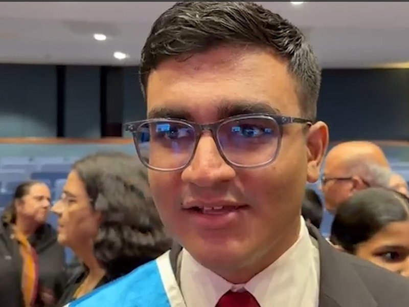 'Inspired, blessed, thrilled': Indian community ecstatic on meeting PM Modi in Oman