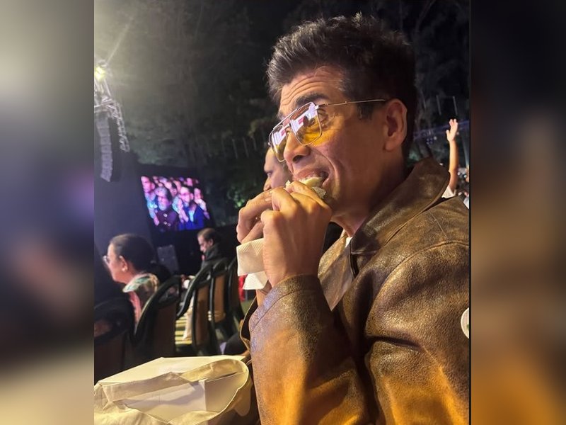 Kareena Kapoor says 'He eats too' after being caught binging on samosa by Karan Johar