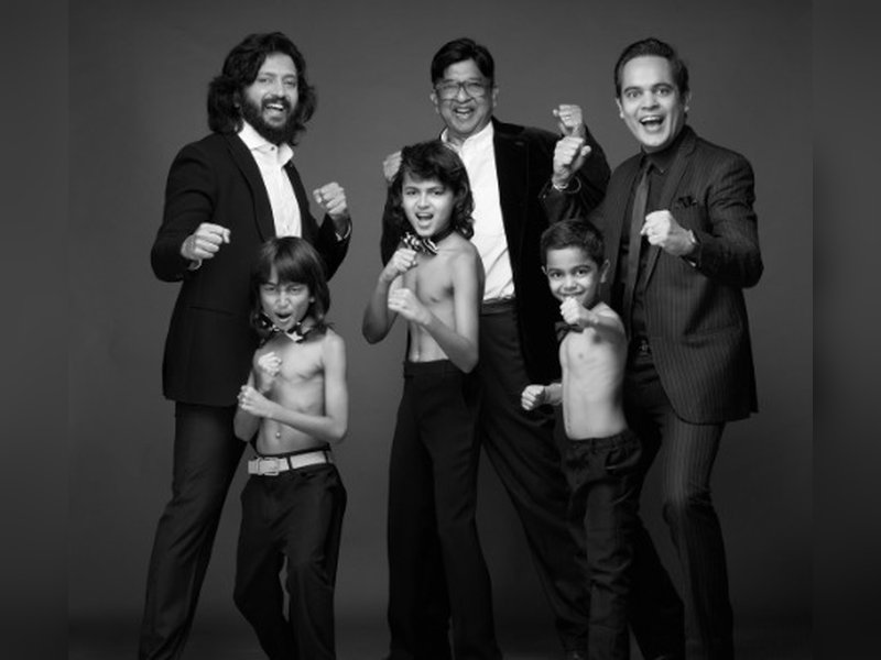 Riteish Deshmukh pens b’day wish for father-in-law: Thank you for inspiring me 