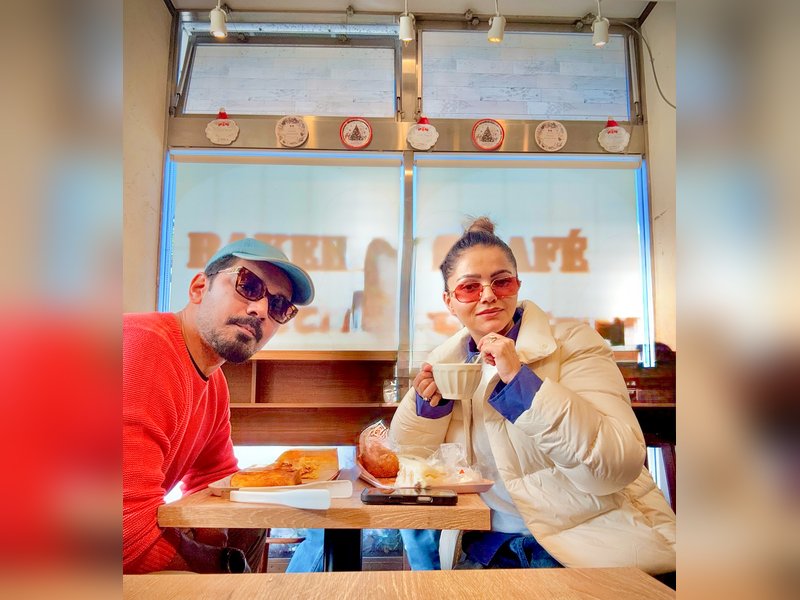 Rubina Dilaik, Abhinav Shukla surprised to find 'hot black coffee' on a roadside vending machine in Japan