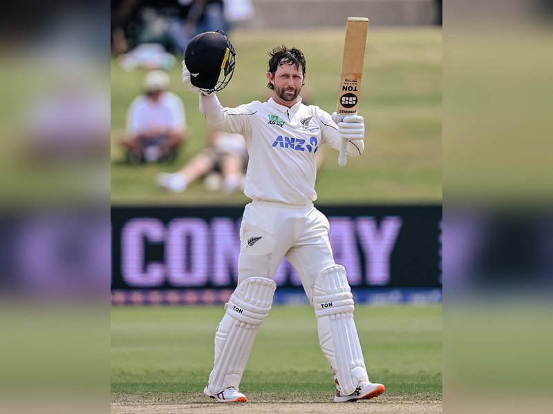 Conway becomes first NZ batter to hit double Test ton and century in same match (Credit: X/Blackcaps)