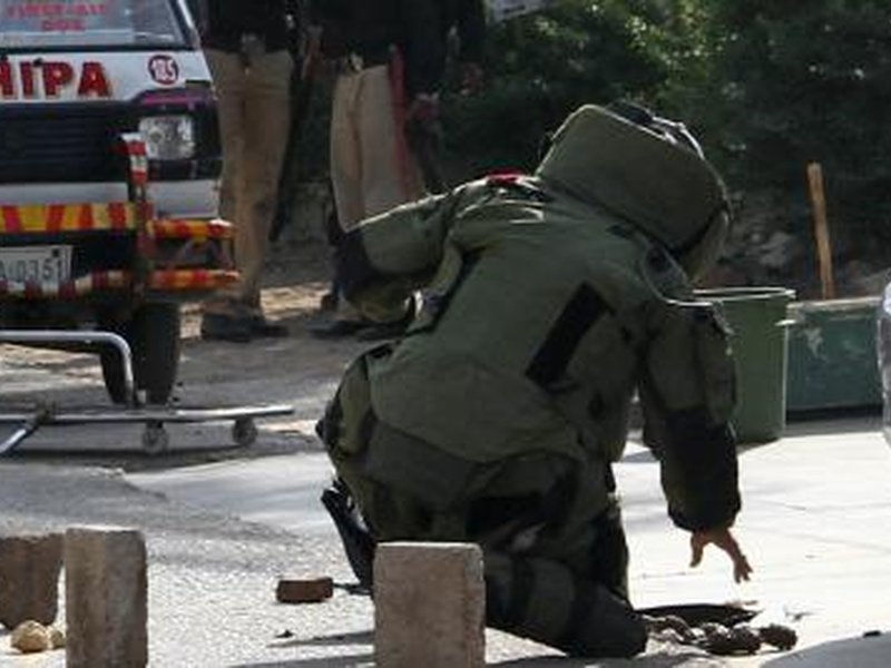 Pakistan: Police vehicle targeted near Afghan refugee camp targeted in Khyber Pakhtunkhwa 