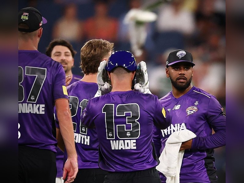 बीबीएल: रेनेगेड्स को 7 विकेट से रौंदकर प्वाइंट्स टेबल में टॉप पर हरिकेंस