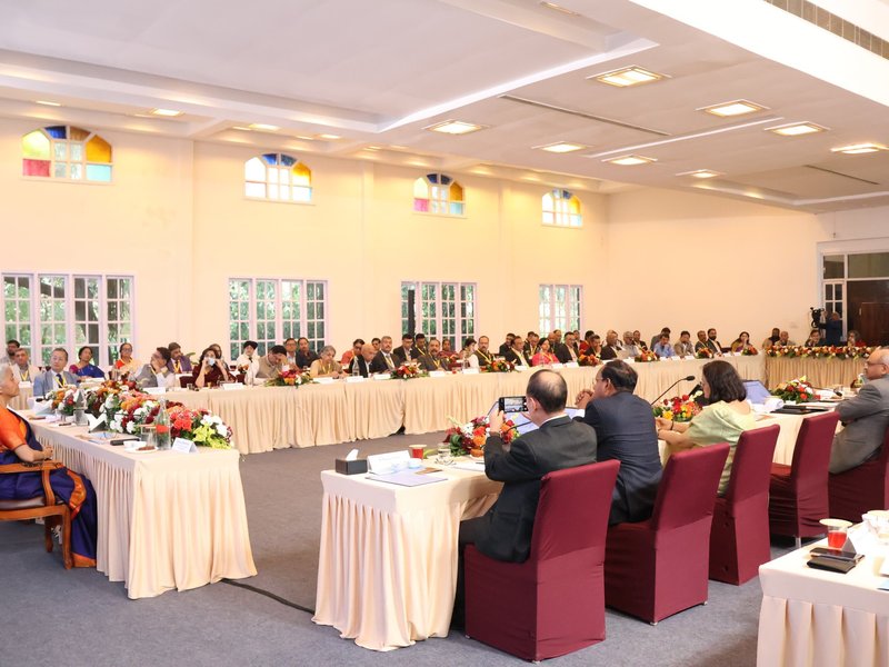 सरल कानून और विश्वास आधारित प्रशासन देश के विकास की कुंजी: वित्त मंत्री सीतारमण