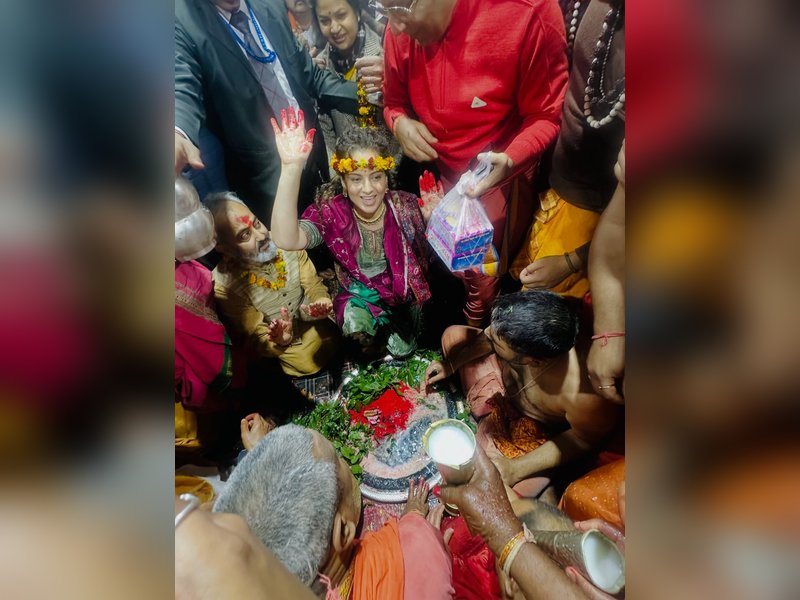 Kangana Ranaut visits Vaidyanath Jyotirlinga and Vasuki Dham, aims to complete all 12 Jyotirlinga darshans