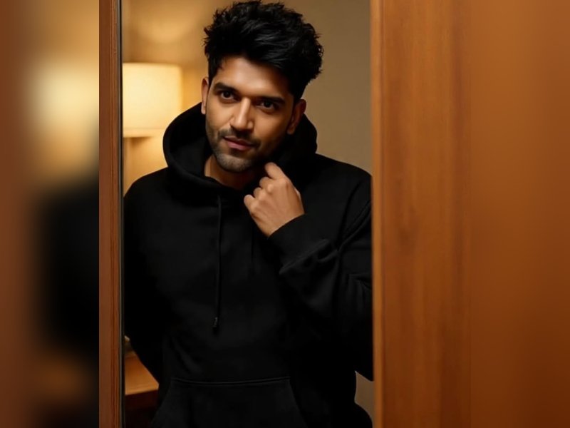 Guru Randhawa pays heartfelt tribute to Ustad Puran Shah Koti: 'World will miss you sir'