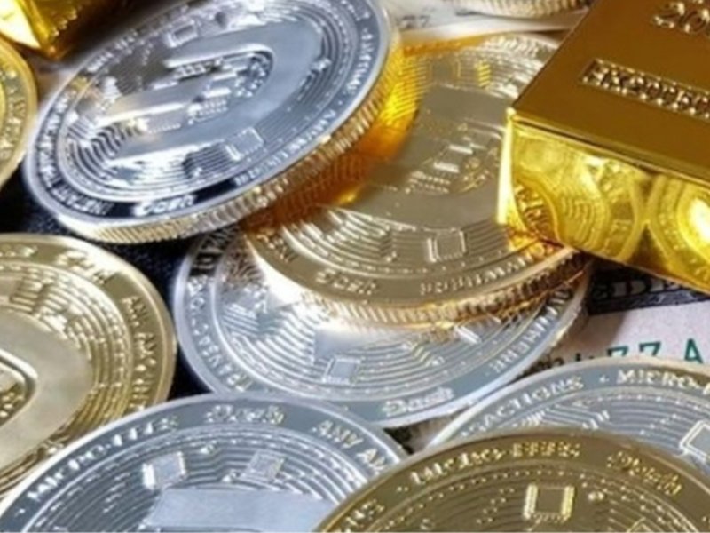 Silver delivers over 2,600 pc returns in 25 years, turning Rs 7,900 into Rs 2.16 lakh per kg