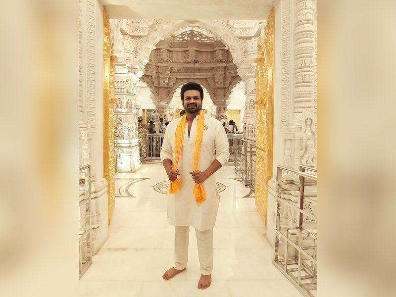 Policing women's clothing or placing moral responsibility on them is outdated and unacceptable, says Manchu Manoj (Photo Credit: Manchu Manoj/Instagram)