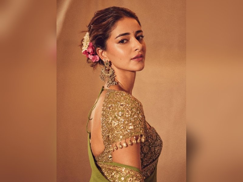 Ananya Panday shares ‘Saath Samundar Paar’ video featuring father Chunky Panday, says ‘we love you papa’