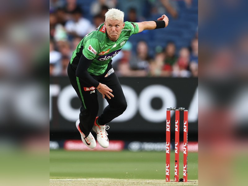 बीबीएल: स्ट्राइकर्स को 6 विकेट से हराकर प्वाइंट्स टेबल में टॉप पर स्टार्स 