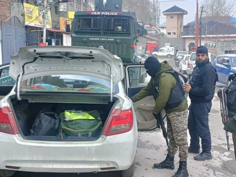 J&K: Anti-sabotage operation carried out in Srinagar (Photo: @SrinagarPolice/X)
