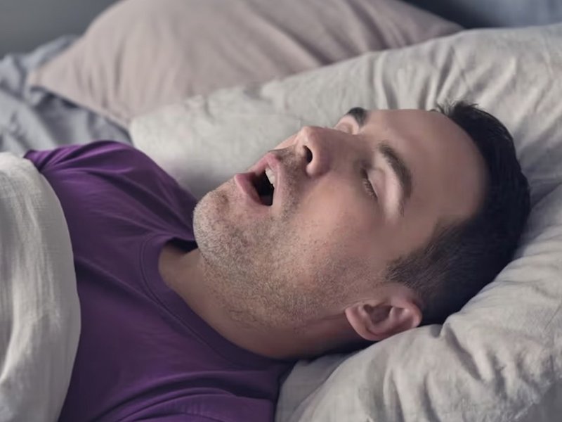 सर्दियों में क्यों बढ़ जाती है खर्राटों की समस्या? जानें इसके वैज्ञानिक कारण