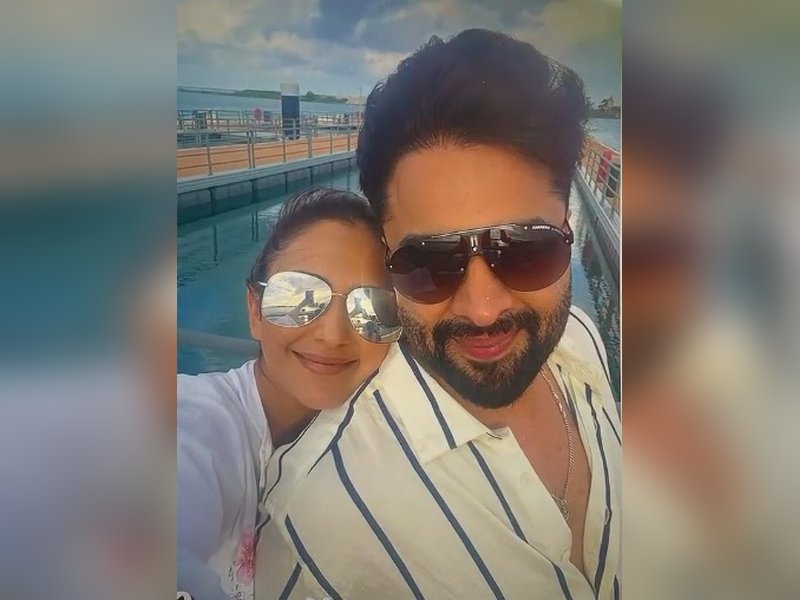 Rakul Preet Singh wishes ‘favourite human’ Jackky Bhagnani: Never stop being my happy place