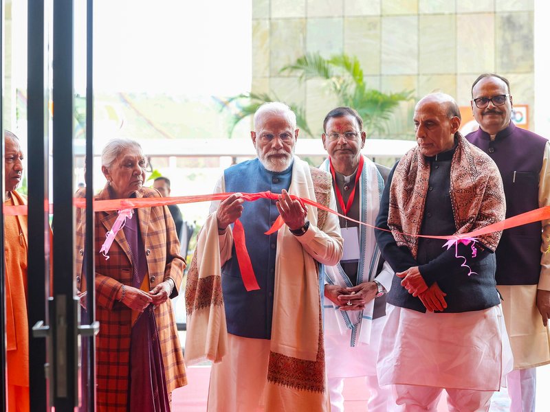 After inaugurating Prerna Sthal in Lucknow, PM Modi recalls timeless legacy of three national icons (Photo: IANS)