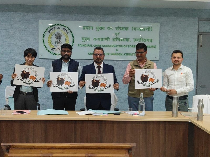 बारनवापारा अभ्यारण्य को मिली नई पहचान, वन्यजीवों की आत्मा को समेटता आधिकारिक लोगो हुआ लॉन्च