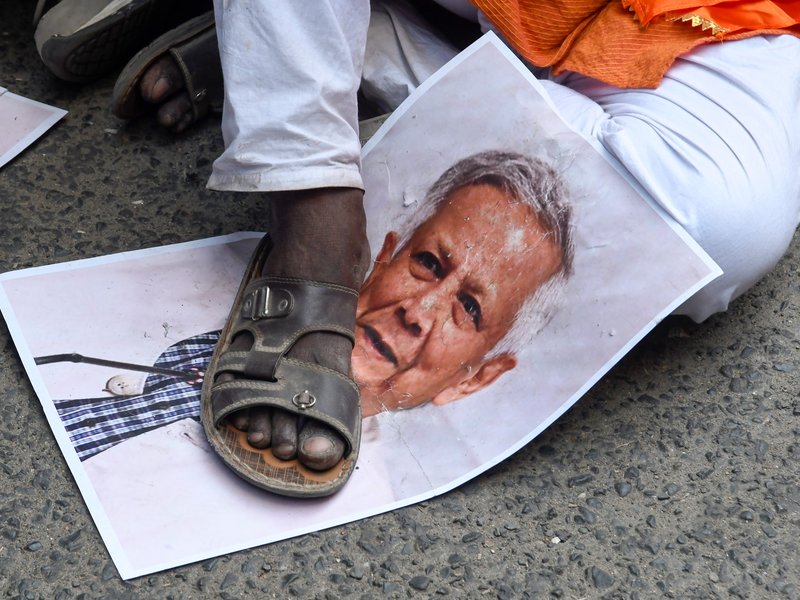 Yunus regime in Bangladesh heavily influenced by extremist radical groups: Report 