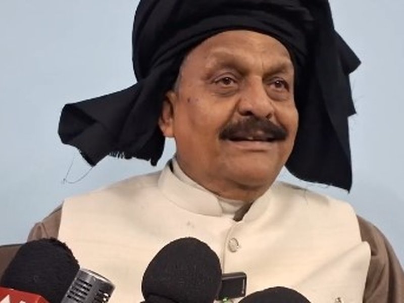 SP’s Afzal Ansari criticises UP minister over Sengar bail remarks