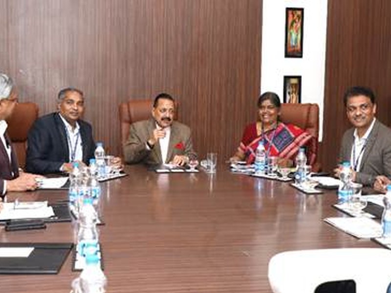 CSIR labs driving Atmanirbhar Bharat through innovation, indigenous tech: Minister