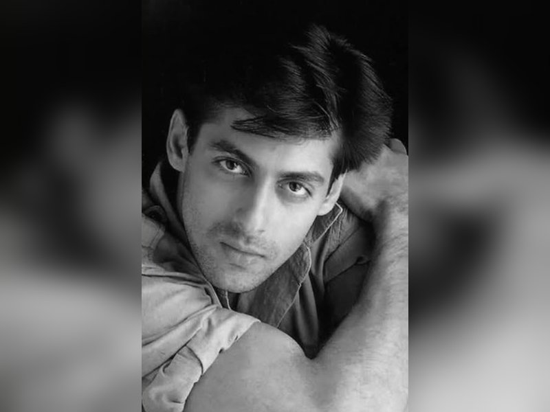 Kareena Kapoor wishes happy birthday to the one and only 'Tiger' Salman Khan  