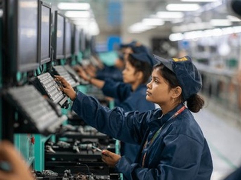 India 2nd largest mobile manufacturing country in the world: Minister