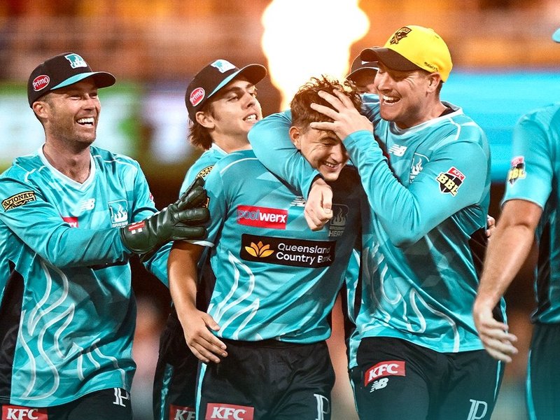 बीबीएल: कप्तान मैथ्यू शॉर्ट की मेहनत बेकार, ब्रिस्बेन हीट ने स्ट्राइकर्स को करीबी अंतर से हराया