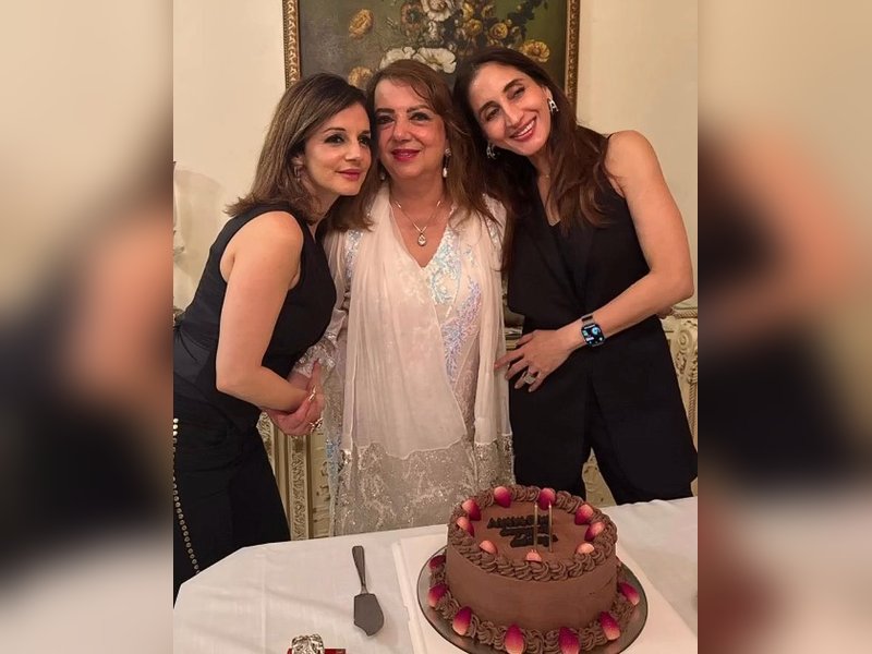 Sussanne Khan says 'make mama beam brightest in heaven' in her birthday wish for sister Farah 
