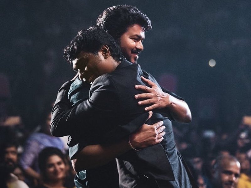 'मेरे भाई, मेरे थलपति', 'जना नायकन' ऑडियो लॉन्च में विजय की बात करते हुए इमोशनल हुए एटली