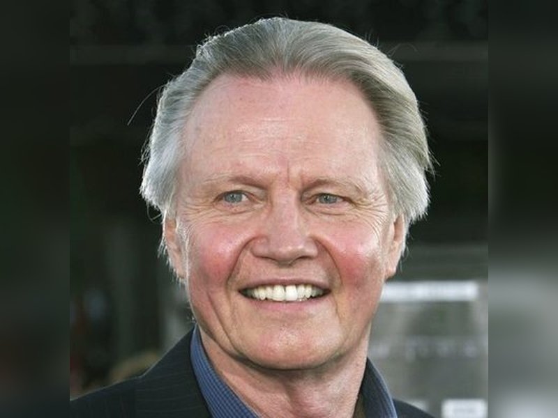 jon voight 