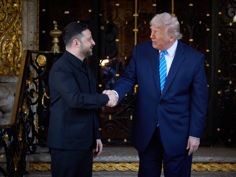Trump, Zelensky say Ukraine peace deal 'very close' after Florida talks