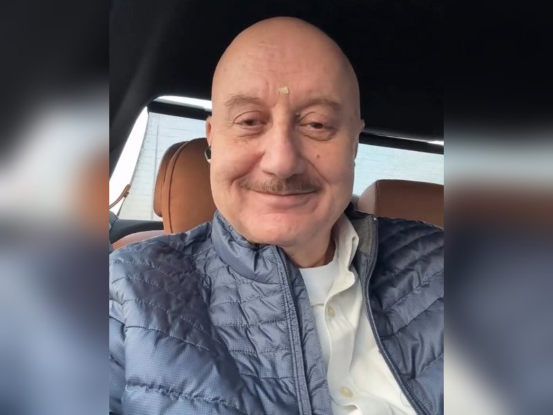 Anupam Kher celebrates friendship with Anil Kapoor, says a journey is best measured in friends, not miles