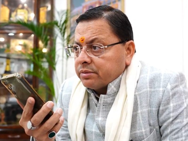 त्रिपुरा के छात्र की मौत पर सीएम धामी ने परिजनों से की बात, न्याय का दिलाया भरोसा