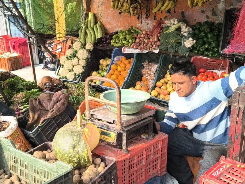 Uttarakhand: Chamoli vendors climb the ladder, take advantage of PM SVANidhi scheme (Photo: IANS)