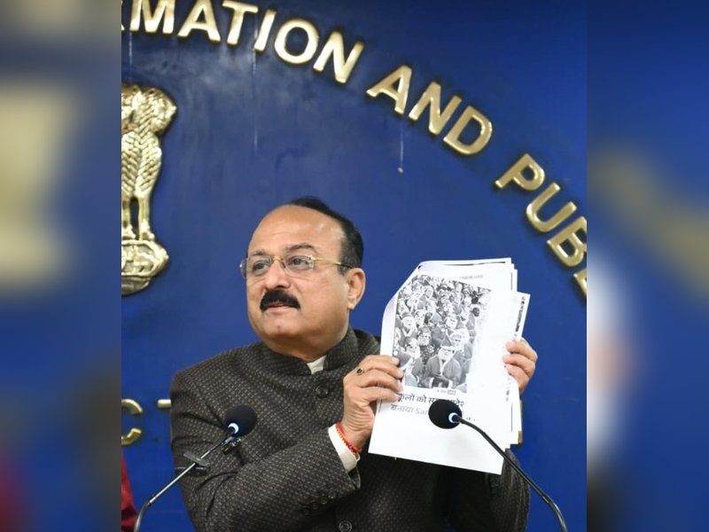 'शिक्षकों से कुत्तों की गिनती' वाला दावा झूठा, 'आप' आदेश दिखाए या माफी मांगे: आशीष सूद