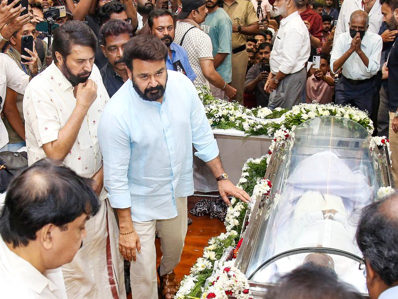 सुपरस्टार मोहनलाल की मां शांताकुमारी अम्मा का निधन, 90 वर्ष की आयु में ली अंतिम सांस