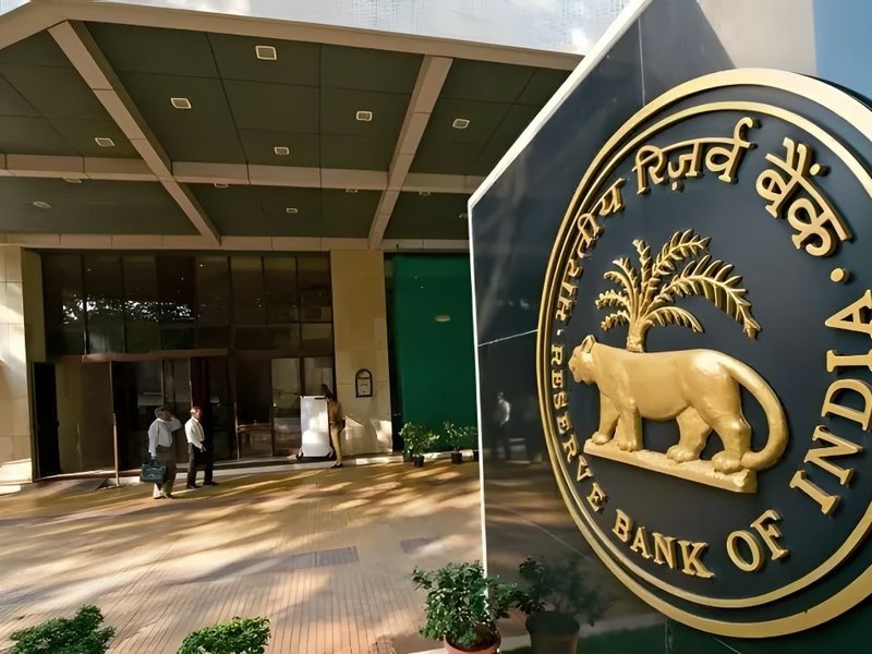 RBI likely to run more OMOs in Q1 CY26, pause rate cuts: Report