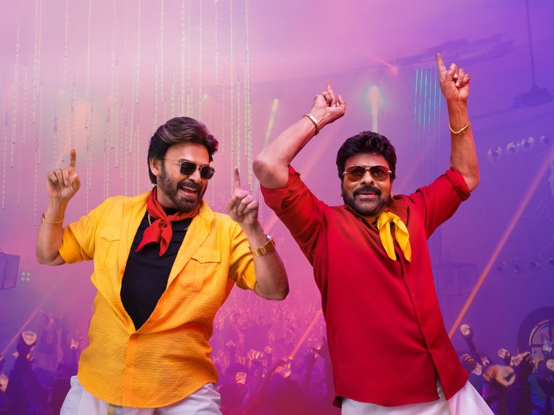 Had a great time dancing with my dear friend Venkatesh, says Chiranjeevi (Photo Credit: IANS/PR)