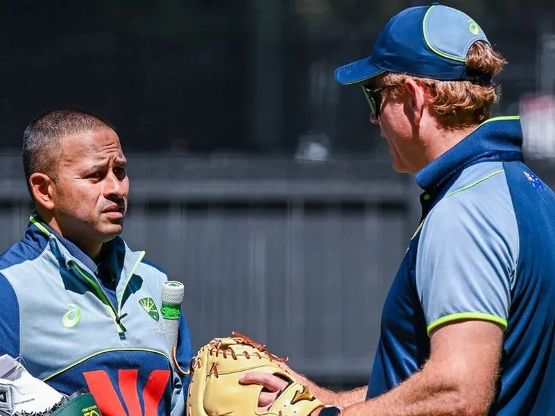 Ashes: Vaughan urges Khawaja to retire on his own terms after playing Sydney Test