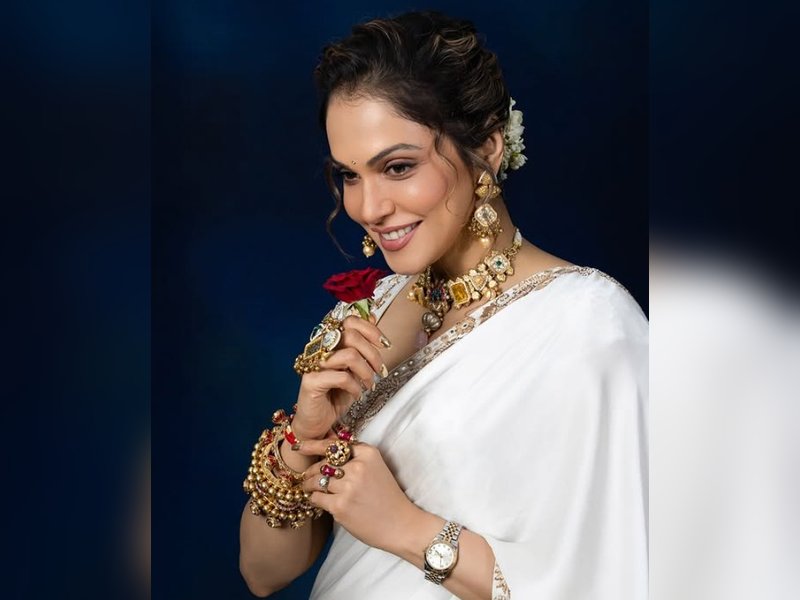 ईशा और पत्रलेखा के लिए यादगार साल, एक का करियर बदला, दूसरे ने बेटी का किया स्वागत