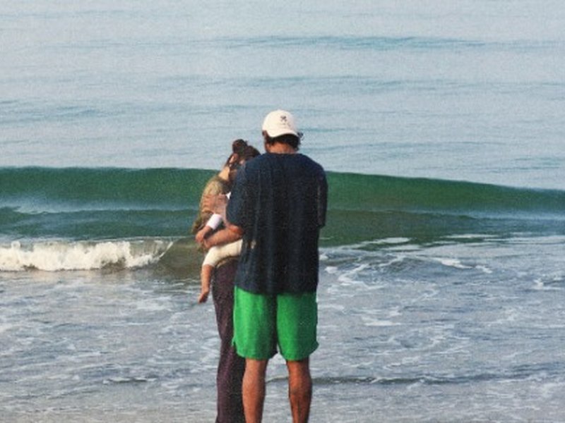 Athiya Shetty, KL Rahul share glimpse of their baby girl on New Year