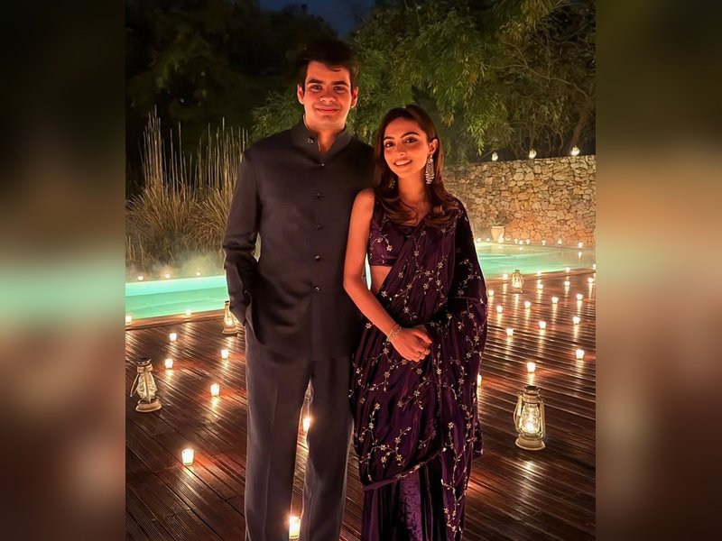 Raihan, Aviva’s photo in royal ensembles wins father Robert Vadra’s heart