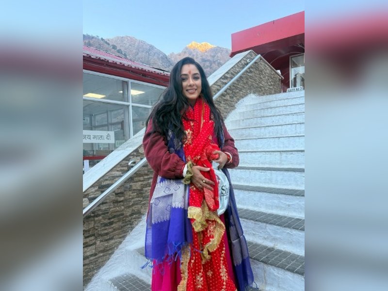 Rupali Ganguly seeks divine blessings at Vaishno Devi temple: Humility, focus, hardwork