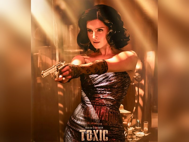 Tara Sutaria leaves her soft girl era behind with her dangerous first look as Rebecca from 'Toxic'