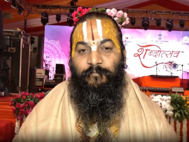 दिल्ली शब्दोत्सव 2026: आचार्य मिथिलेश नंदिनी शरण बोले- हिंदुओं को अपनी अस्मिता के लिए और तैयार होना चाहिए