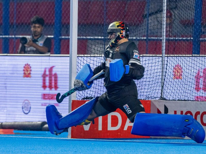 Tamil Nadu Dragons clinch shoot-out win over Hyderabad Toofans in the opening match of the Men's Hockey India League (HIL) at the Mayor Radhakrishnan Hockey Stadium, in Chennai on Saturday. Photo credit: Hockey India